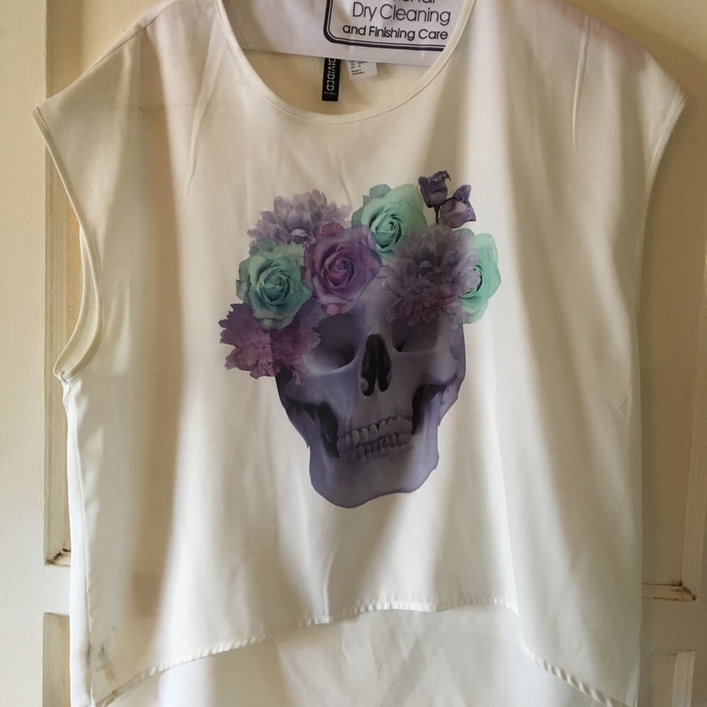 Hi low satin top